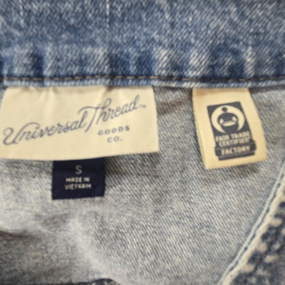 Universal Thread Factory Denim Vest Womens Small Blue Snap Front Jean Jacket - Picture 4 of 16